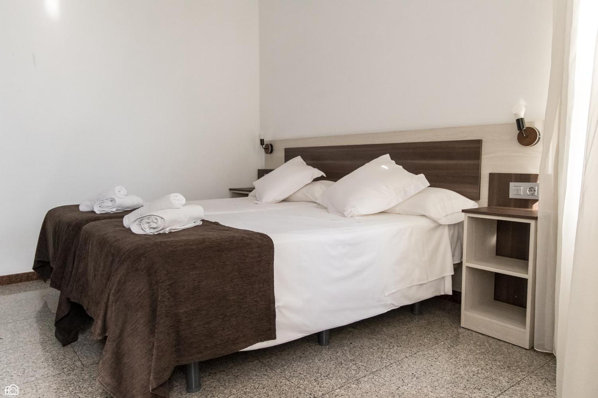Meson Hostal La Cabana Medellín Екстериор снимка
