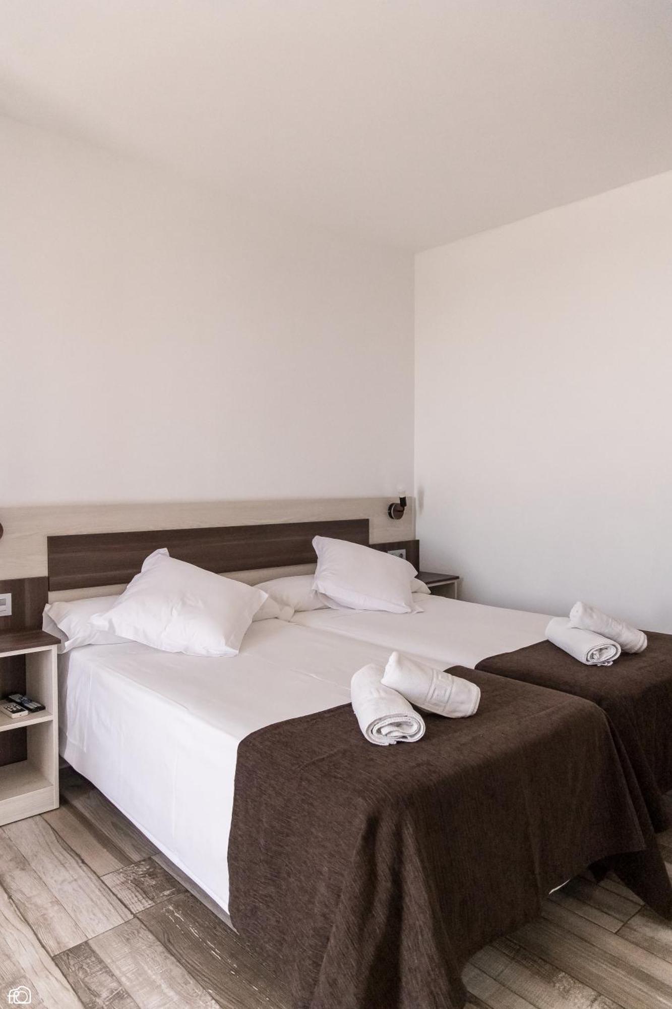 Meson Hostal La Cabana Medellín Екстериор снимка