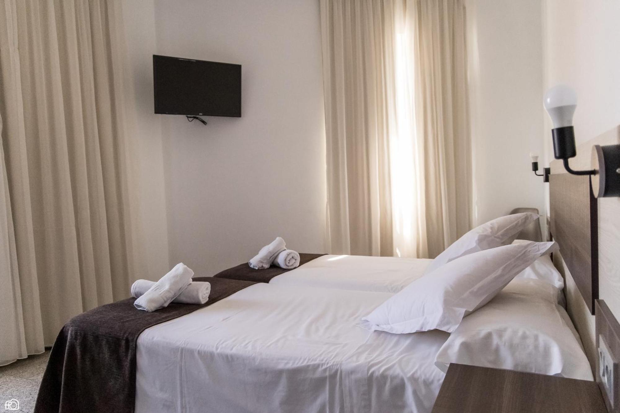 Meson Hostal La Cabana Medellín Екстериор снимка