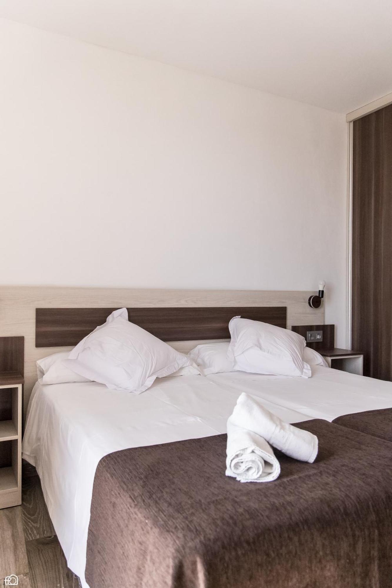 Meson Hostal La Cabana Medellín Екстериор снимка
