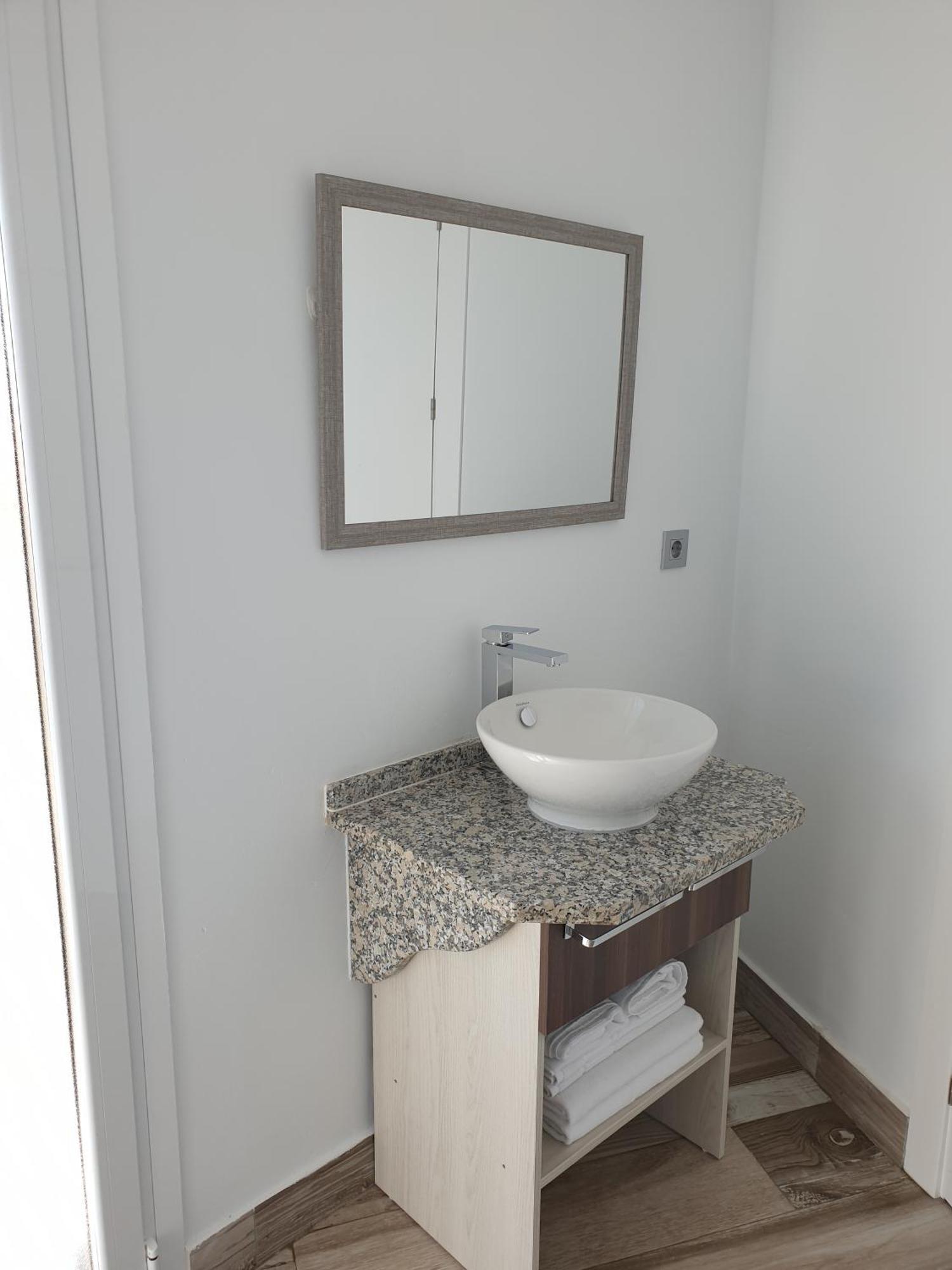 Meson Hostal La Cabana Medellín Екстериор снимка