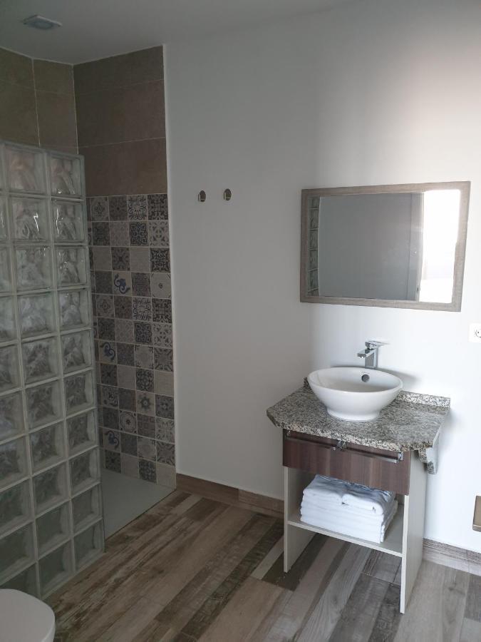 Meson Hostal La Cabana Medellín Екстериор снимка